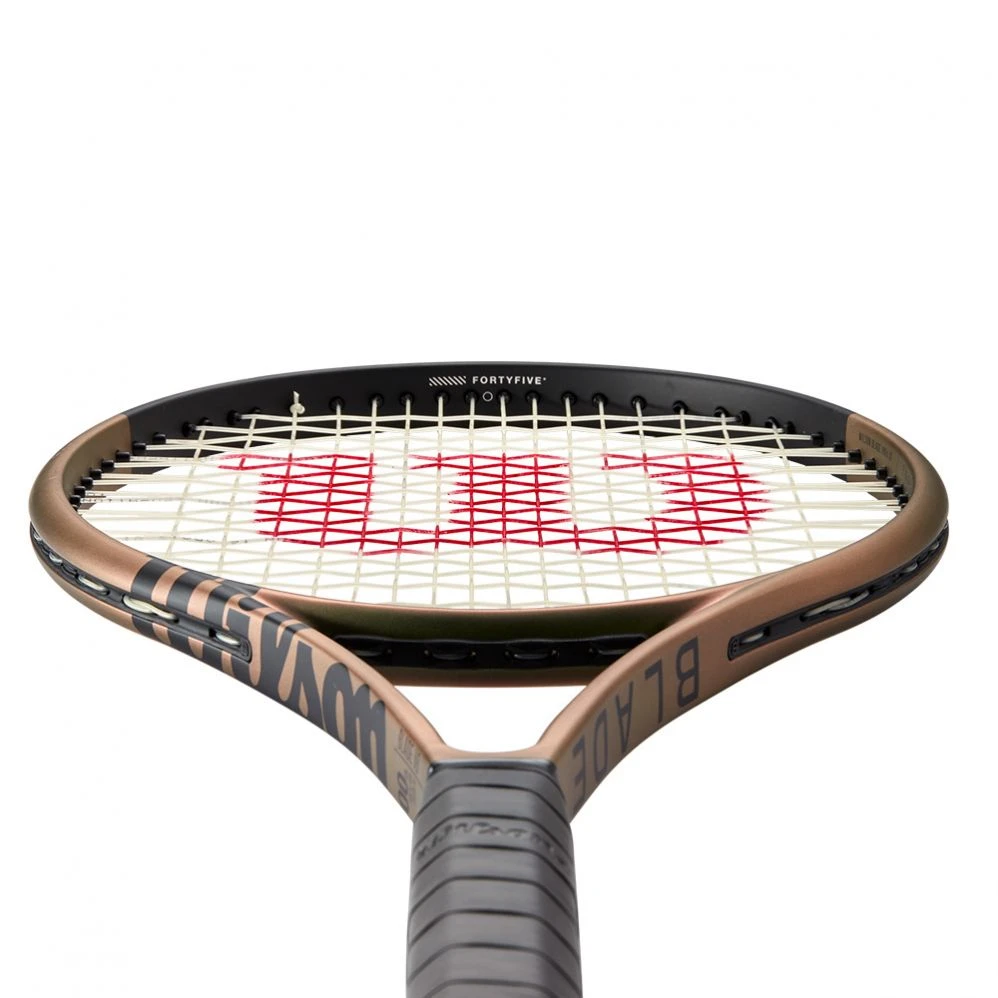 Raquette Wilson Blade 100 V8.0 (300g) 5 Raquette Wilson Blade 100 V8.0 (300g) – Image 3